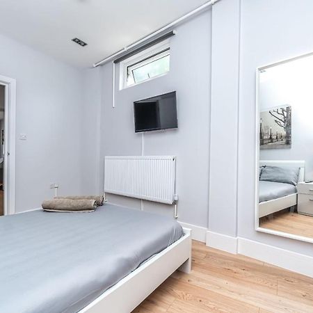 Modern Apartment In East Λονδίνο Εξωτερικό φωτογραφία