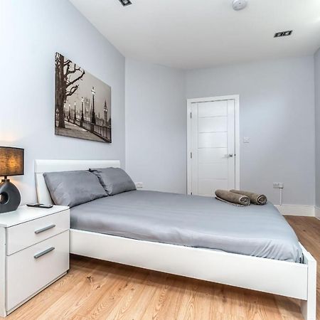 Modern Apartment In East Λονδίνο Εξωτερικό φωτογραφία